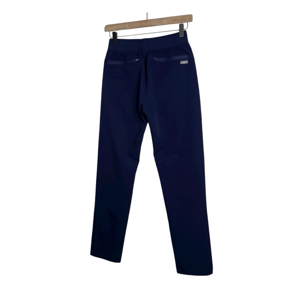 FIGS Technical Collection Navy Scrub Pants XS Snap Zip Pocket Style M19SW2002